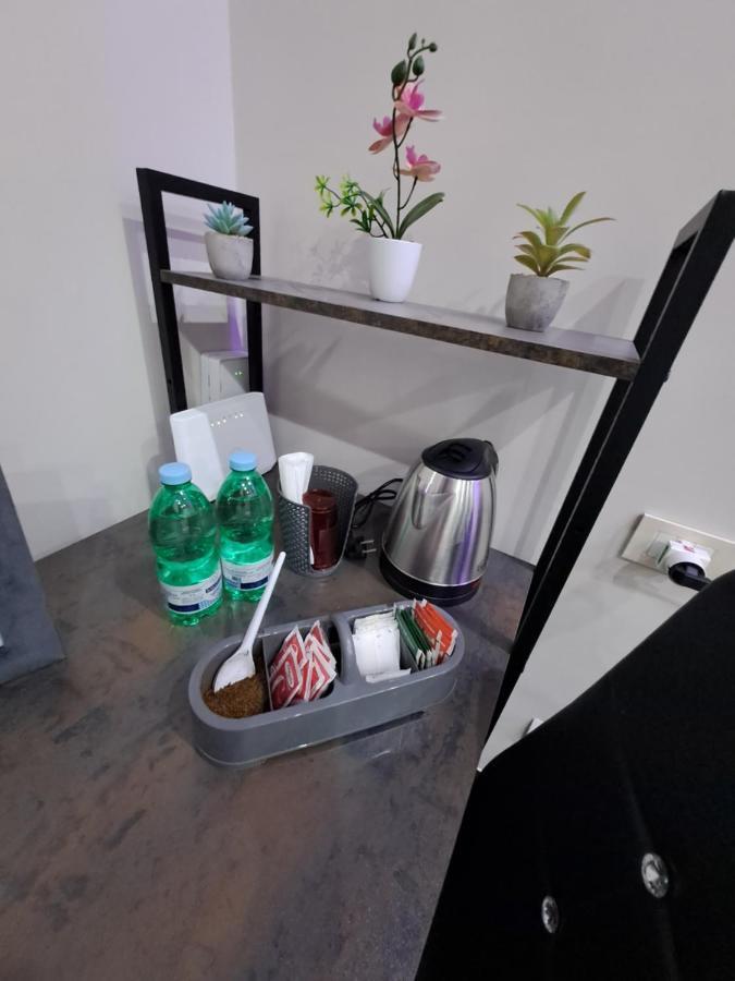 Aircraft Services Rooms Neapol Zewnętrze zdjęcie
