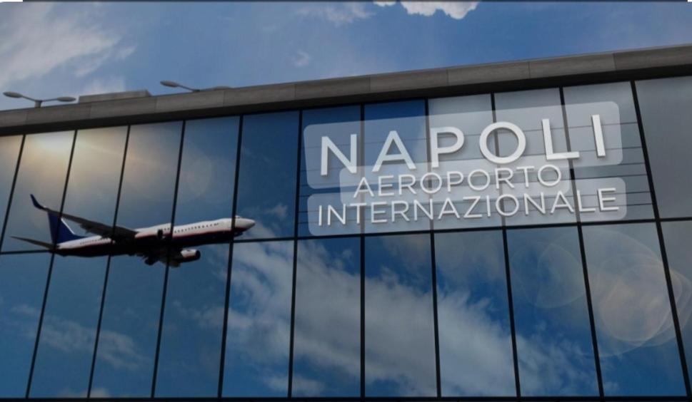 Aircraft Services Rooms Neapol Zewnętrze zdjęcie